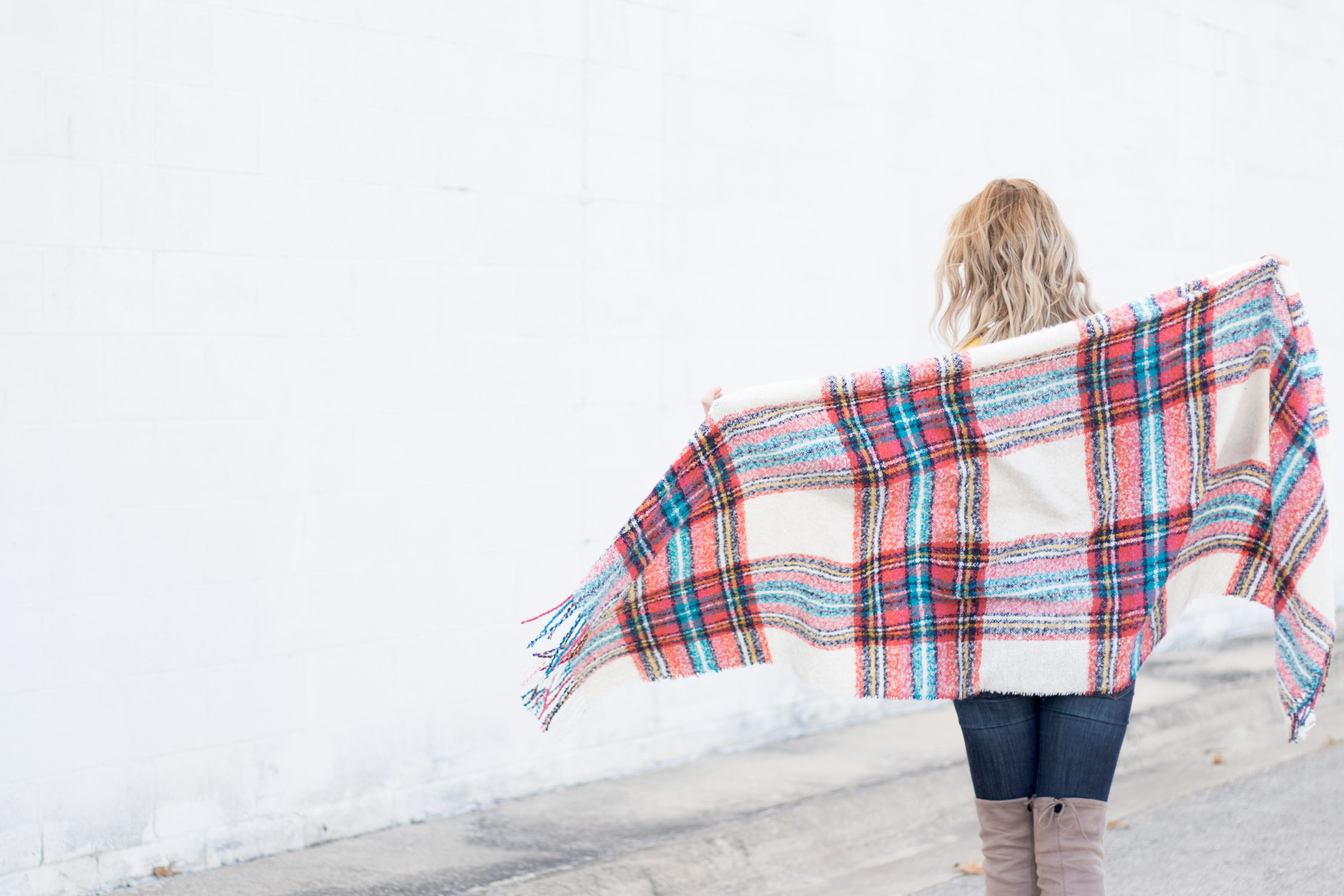 How to Style the Blanket Scarf