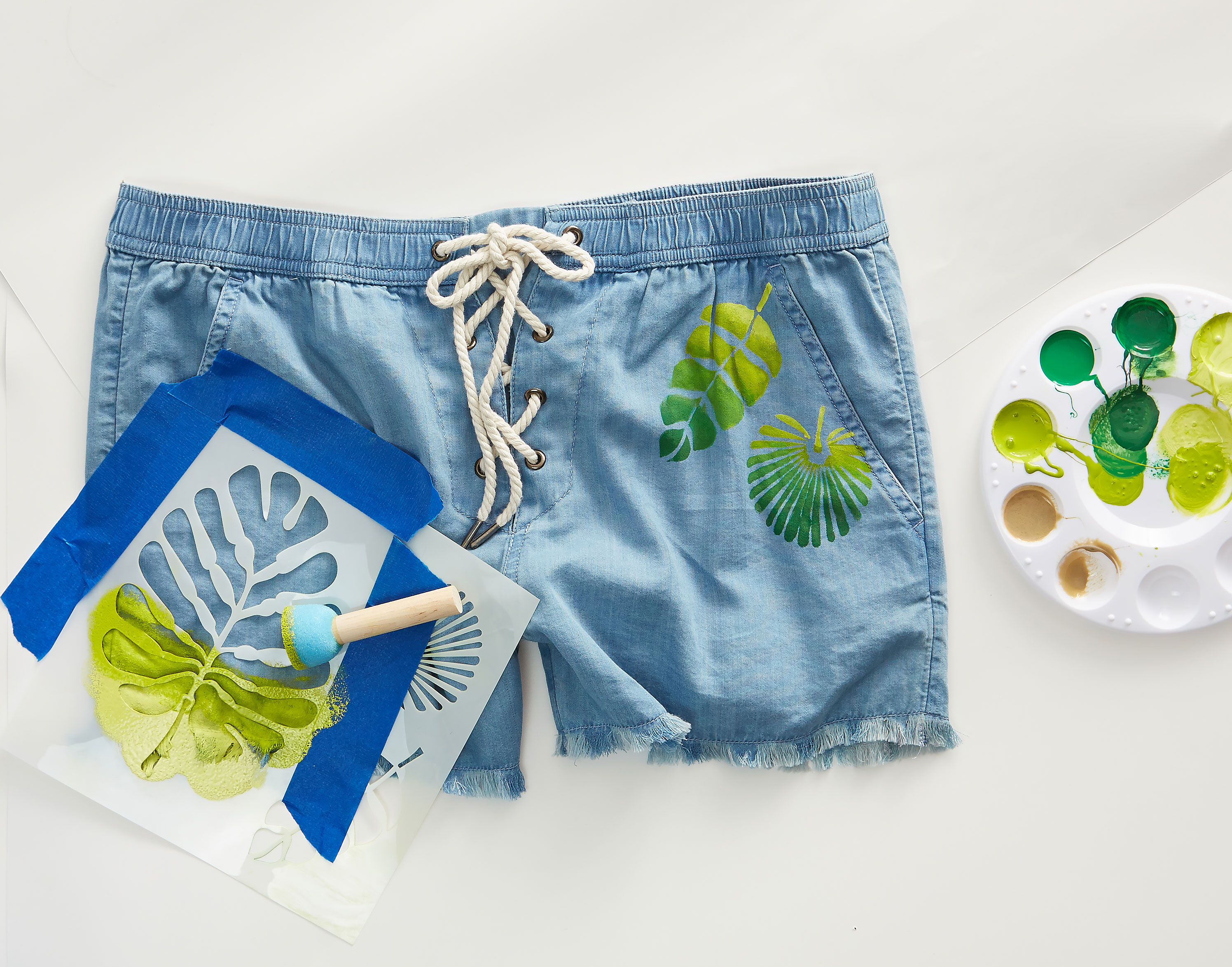 DIY Palm Print Shorts