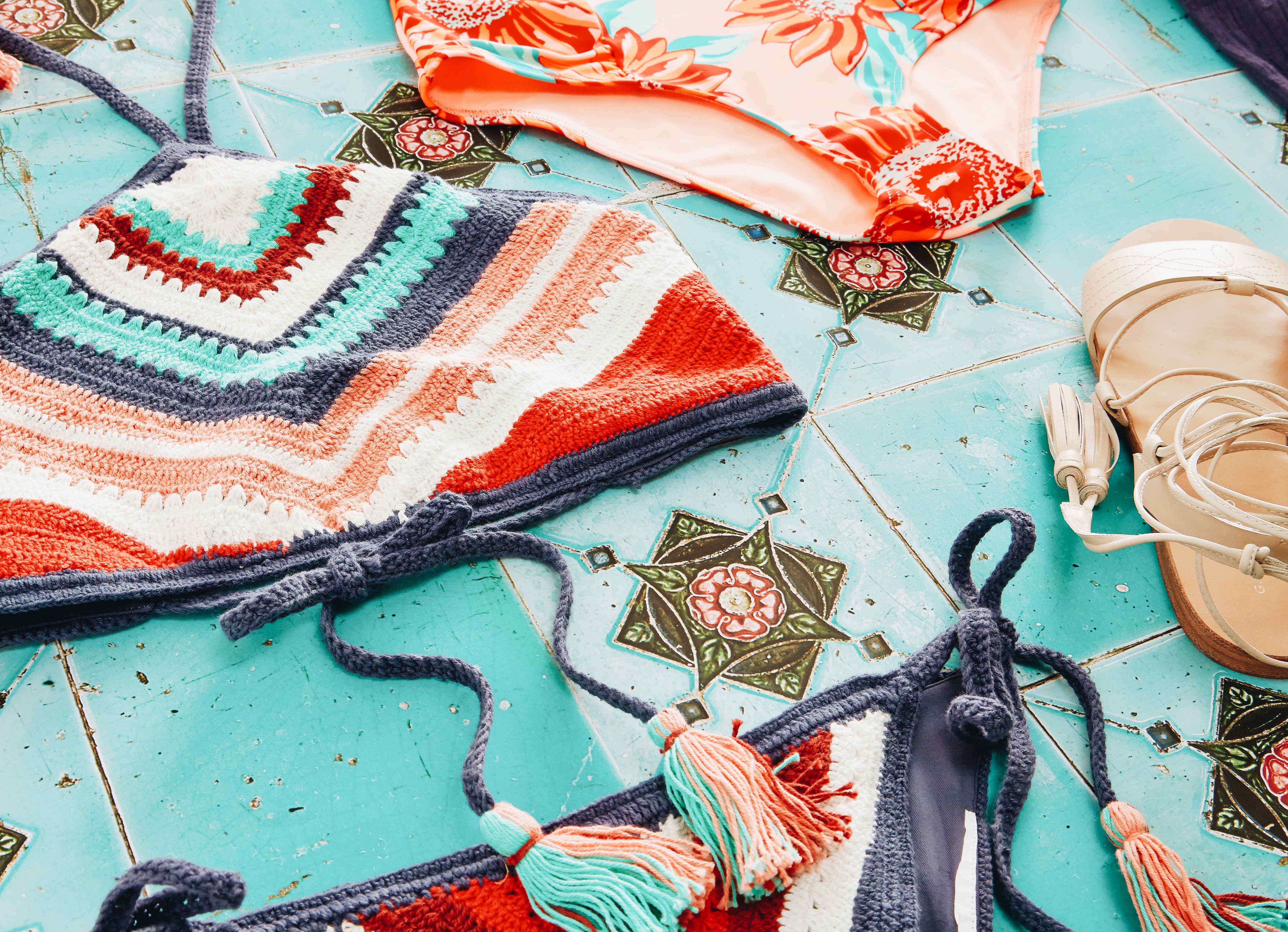 Now Trending: Stripes, Sunflowers & Crochet