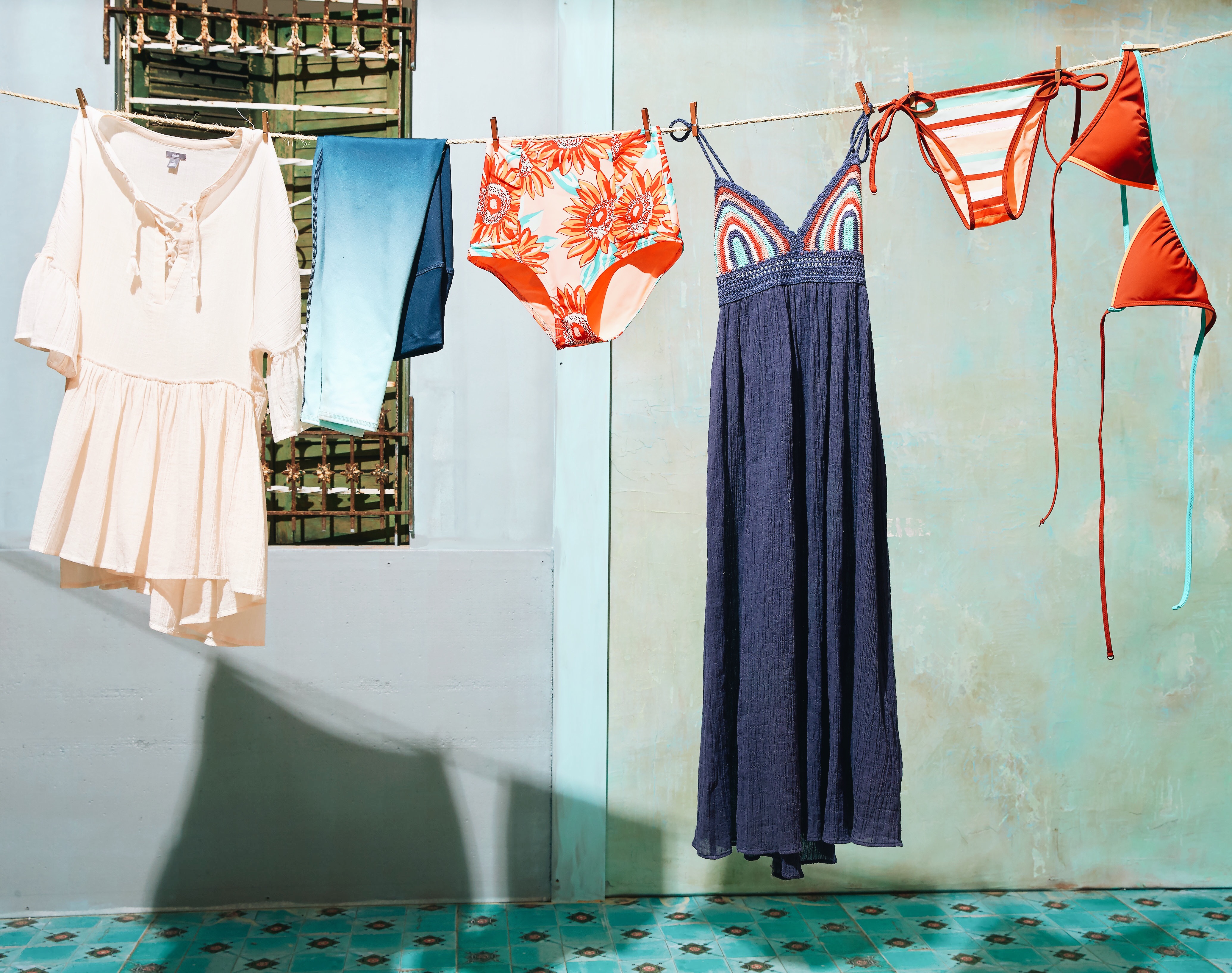 Now Trending: Stripes, Sunflowers & Crochet