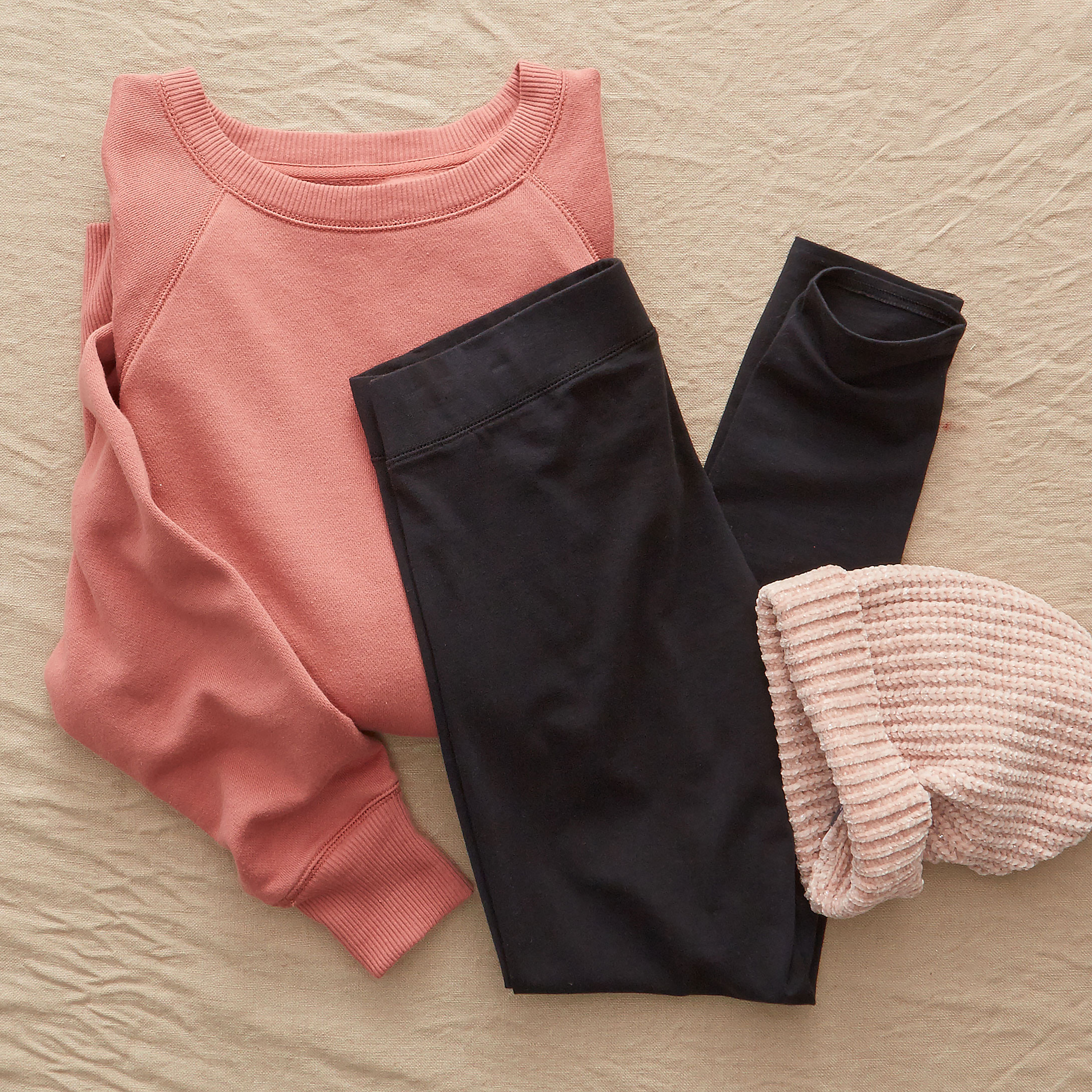 STYLIST’S PICKS: LITTLE BLACK LEGGINGS