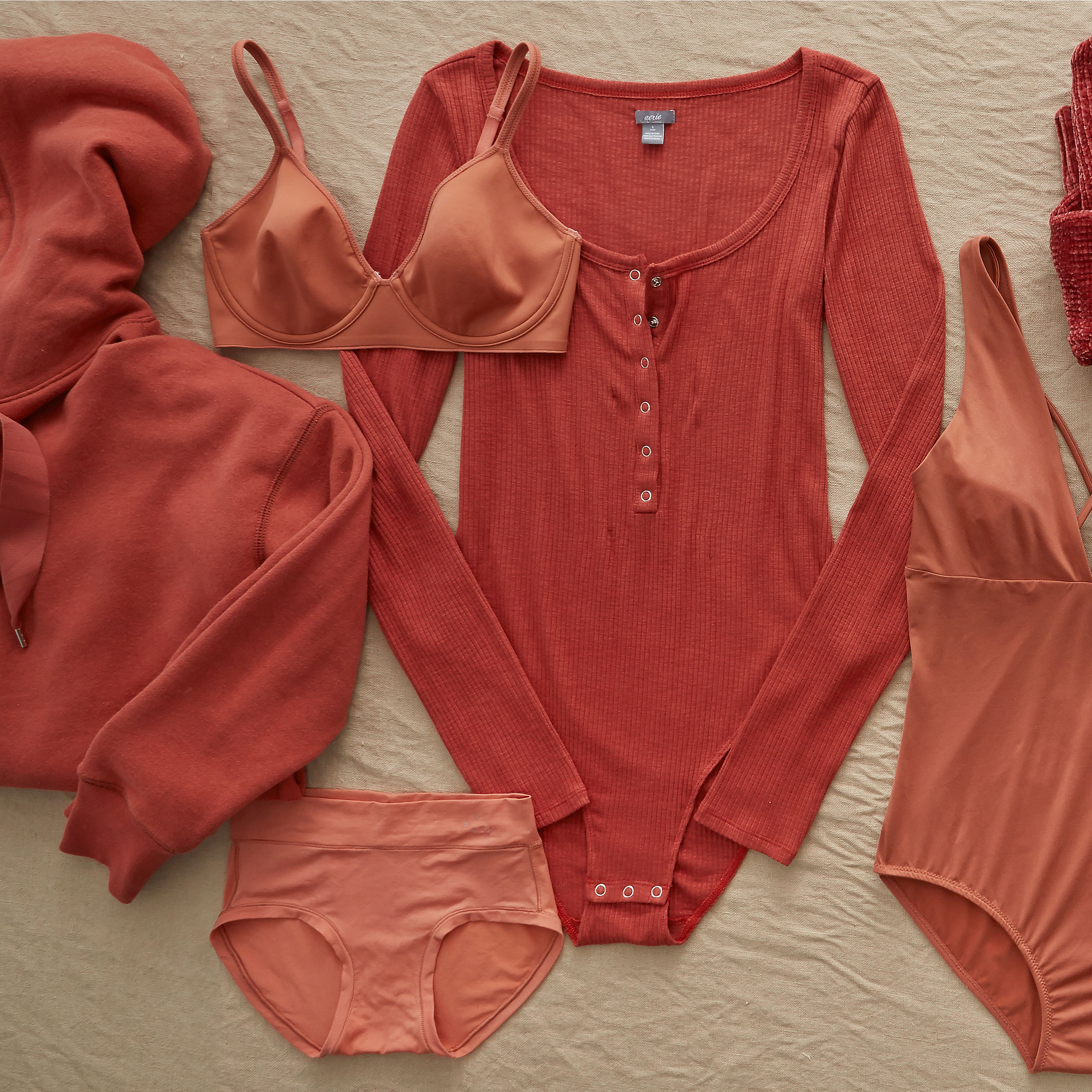 STYLIST’S PICKS: BARE LAYERS