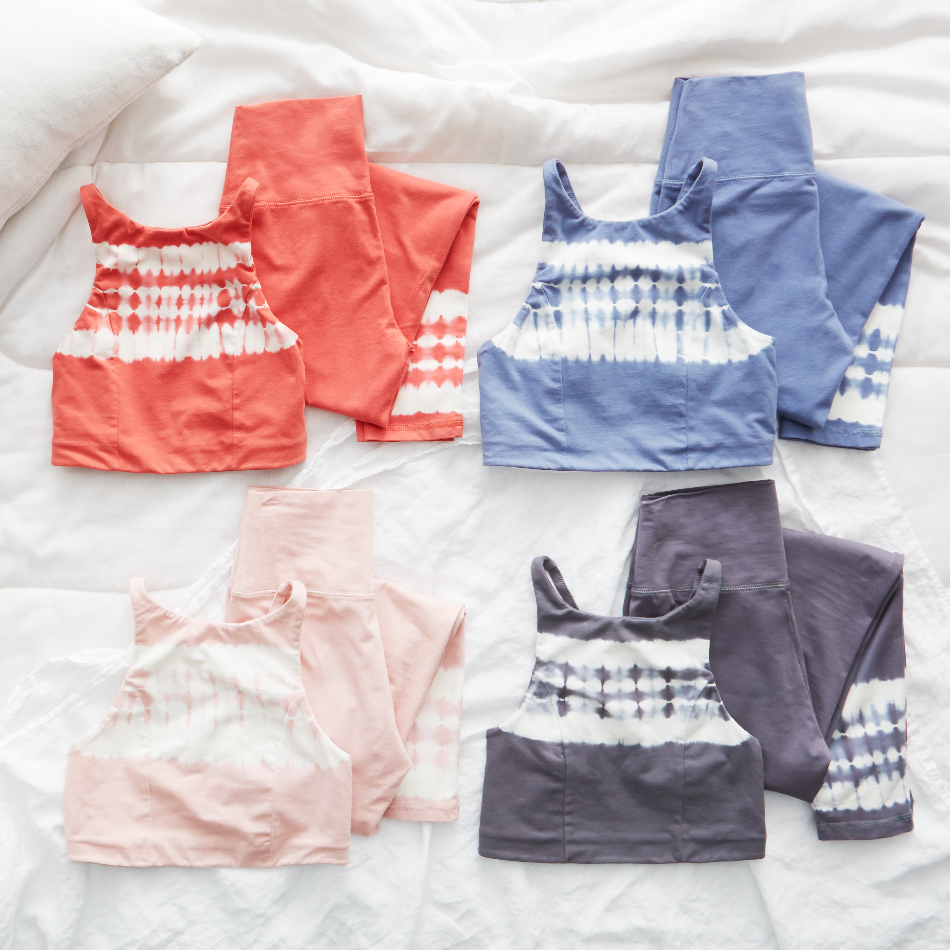 STYLIST’S PICKS: CHILL. PLAY. MOVE.™ SETS 