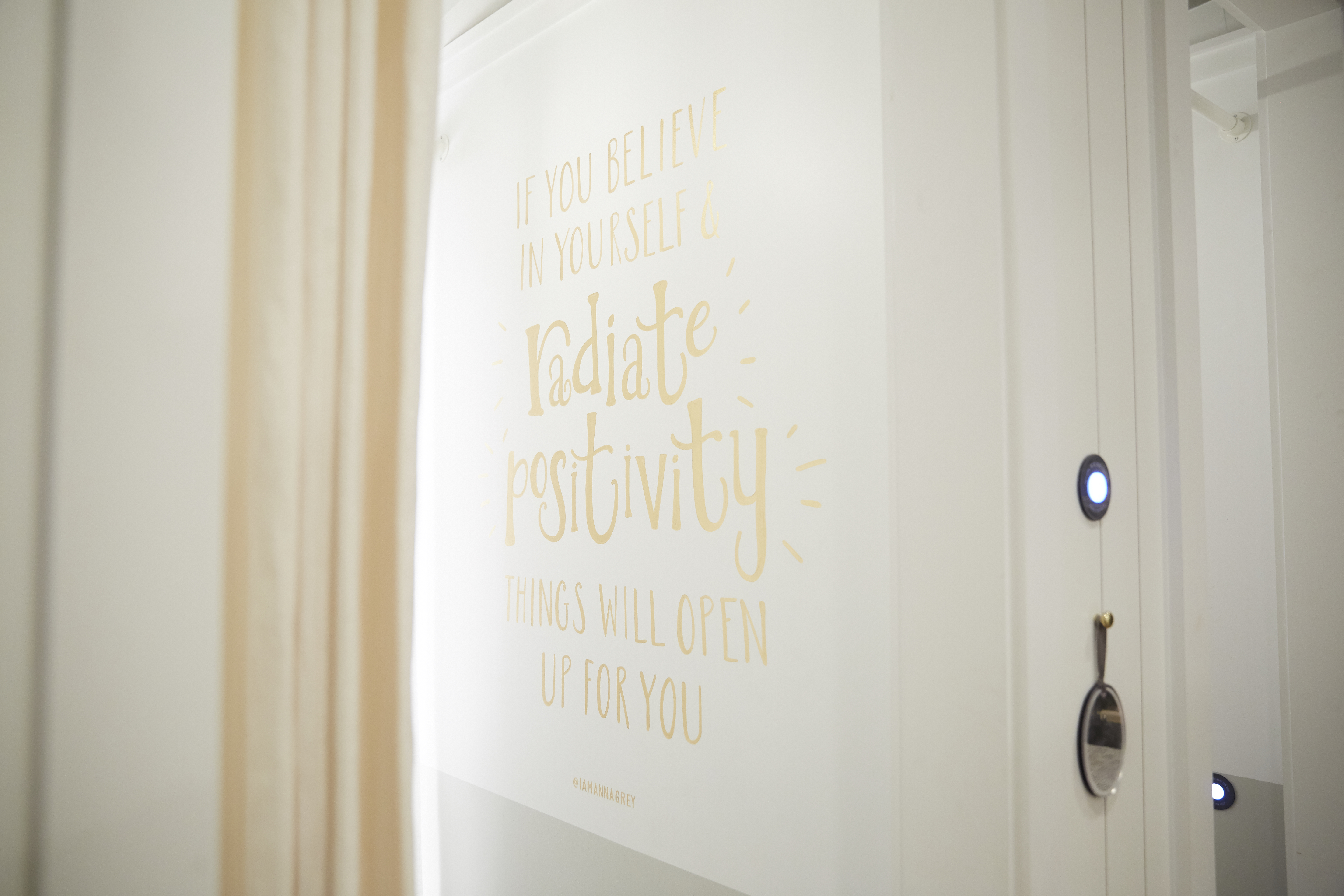 Introducing... An All-New Aerie Store Design!