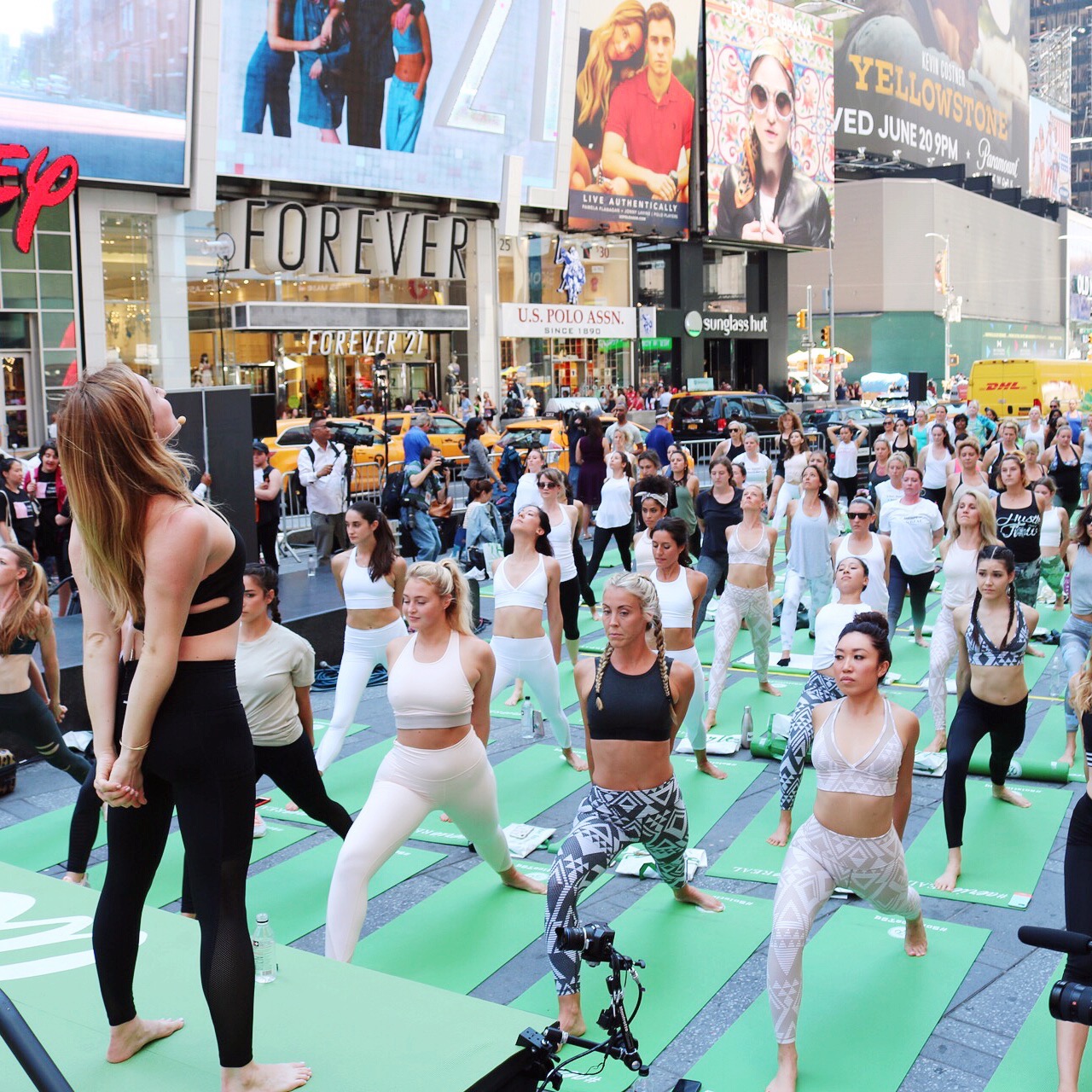 Summertime = Yoga Time!