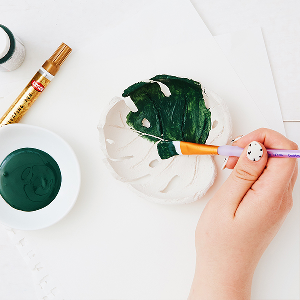 Monstera dish DIY