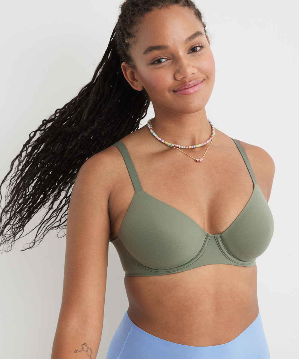 woman wearing bra