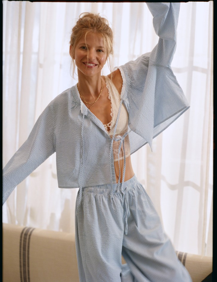 Woman in a light blue matching set from Aerie.